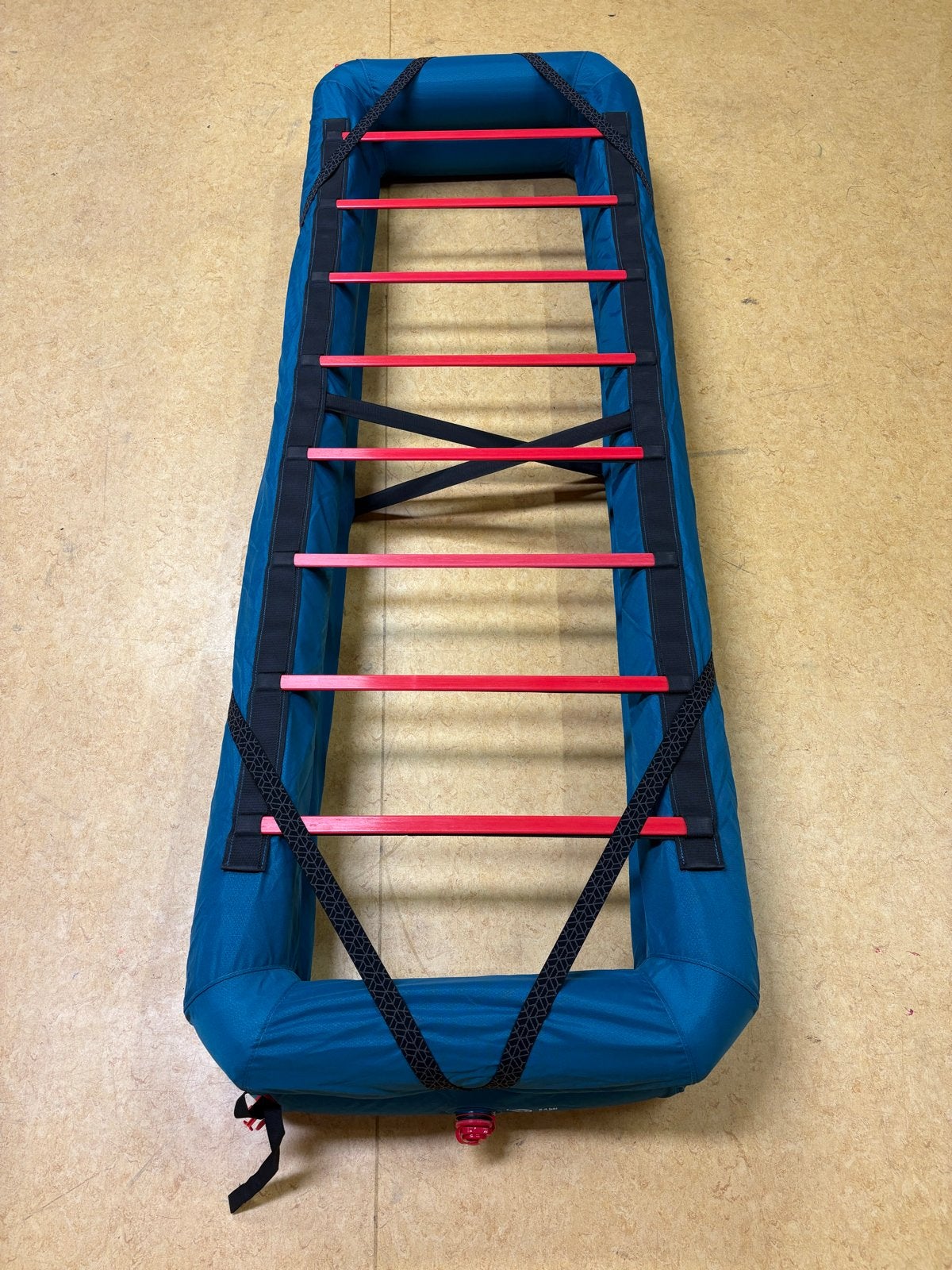 Quechua Camp Bed Air 70 - Zo goed als nieuw, Caravans en Kamperen, Ophalen, Zo goed als nieuw, 1-persoons