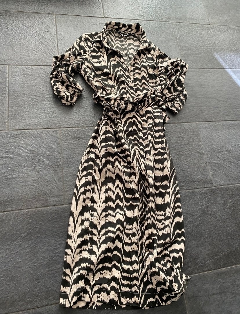 Xandres jurk maat 36 - Zwart/beige zebraprint, ongedragen, Kleding | Dames, Jurken, Ophalen of Verzenden, Zo goed als nieuw, Maat 36 (S)