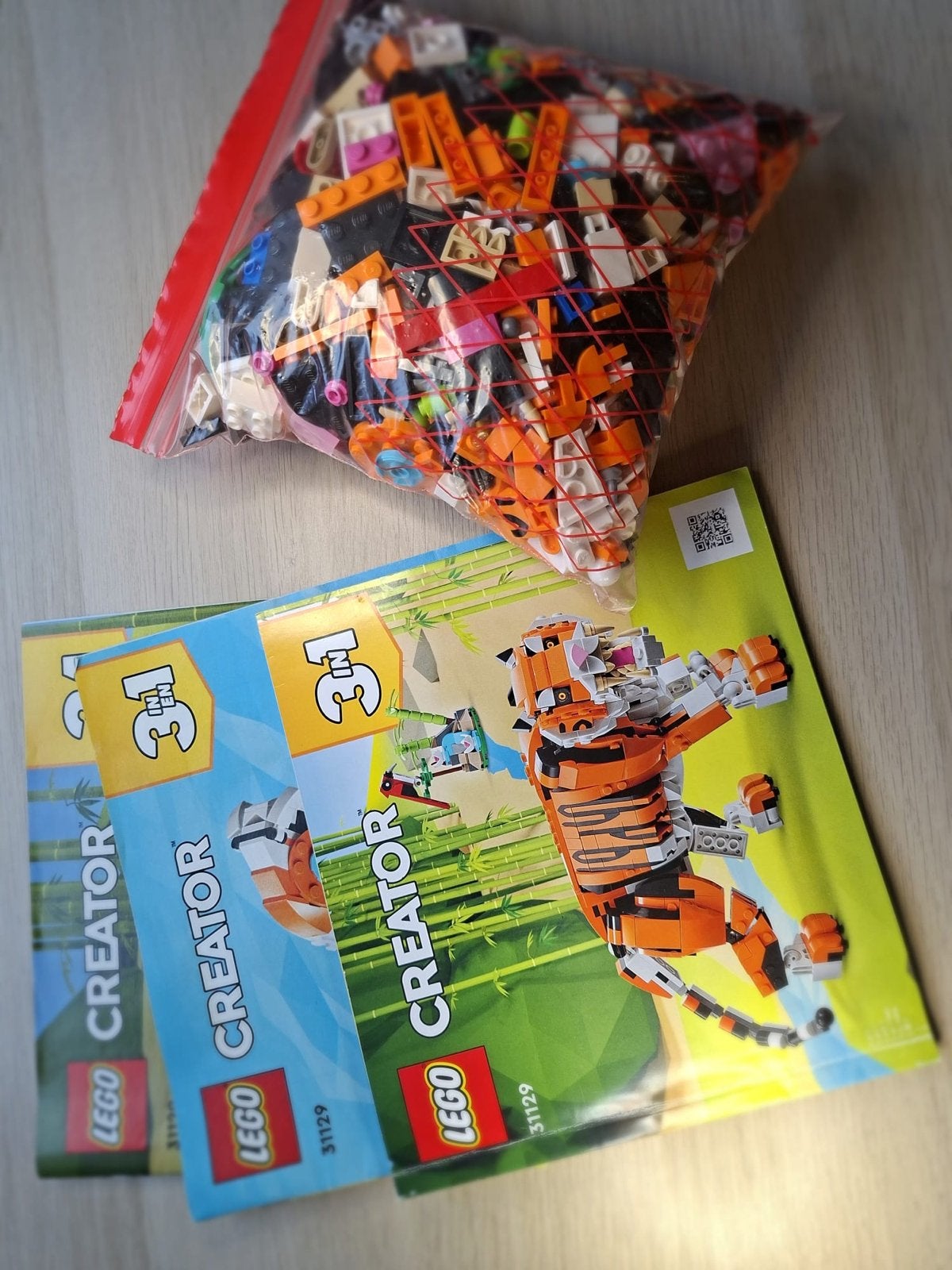 LEGO Creator 3-in-1 Tijger (31129) - Zo goed als nieuw, Lego, Ophalen of Verzenden, Zo goed als nieuw, Compleet