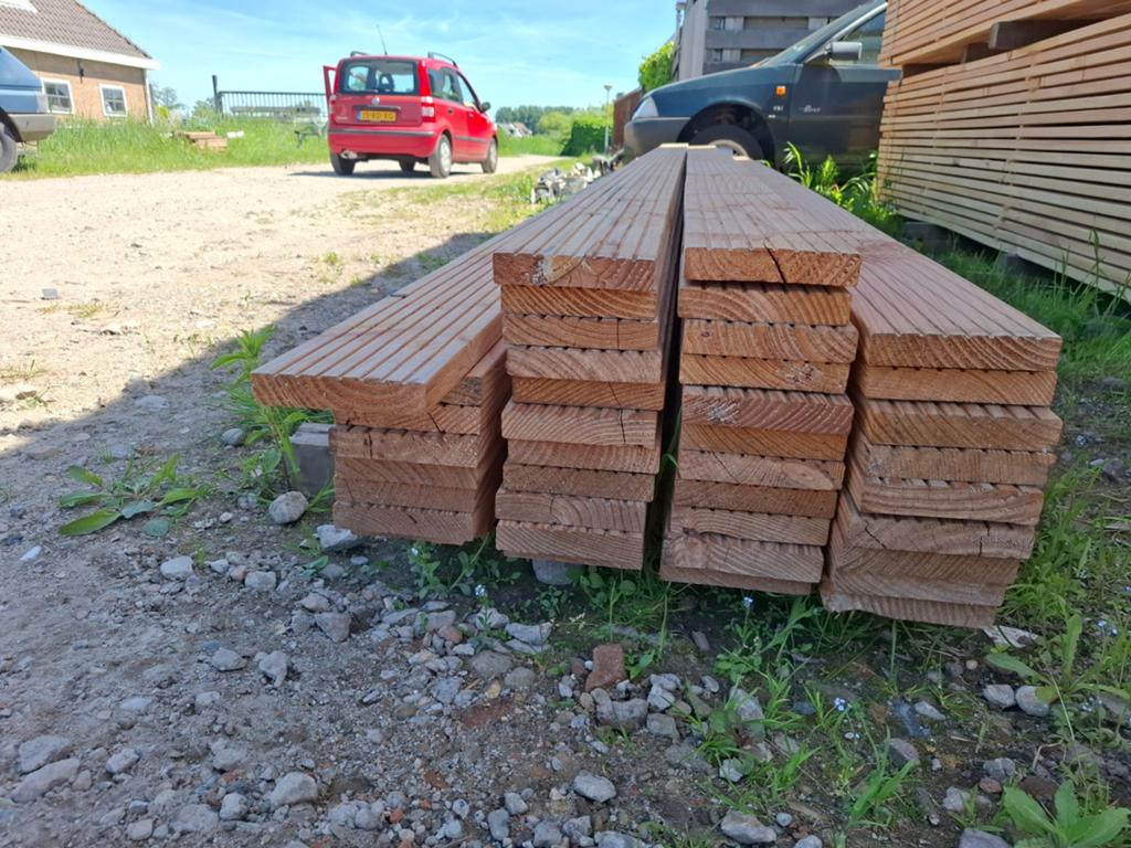 Partij 38 stuks douglas vlonderplanken 4 m bezorgen mogelijk, Ophalen, Nieuw, A, Hout