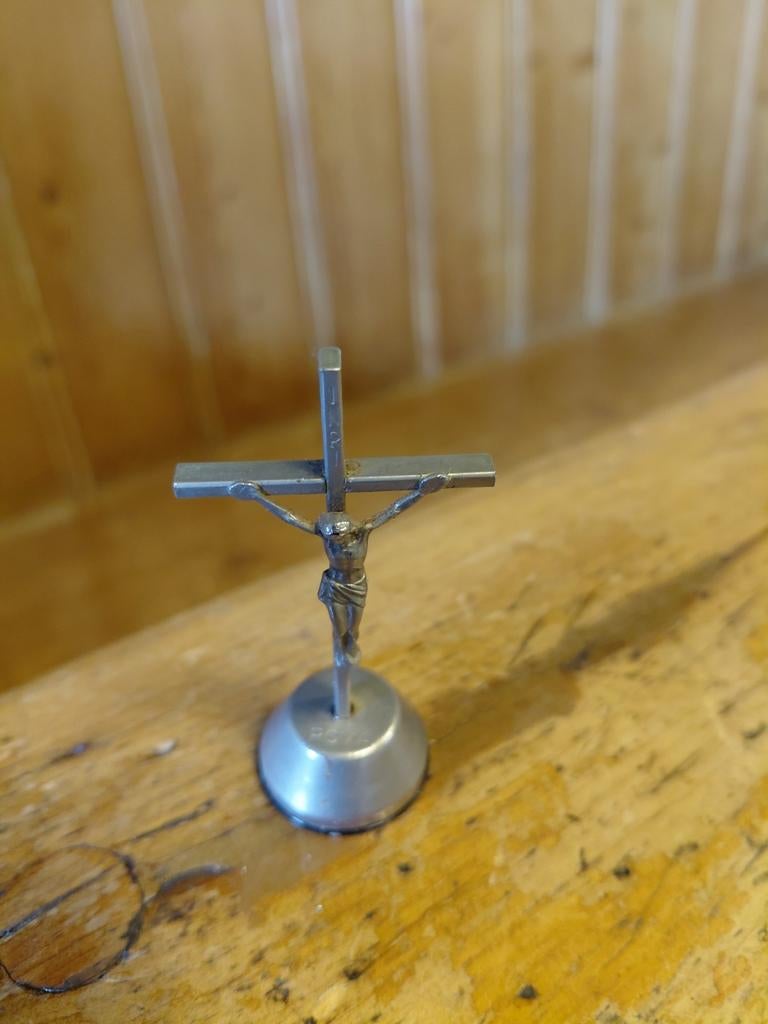 Kruisbeeldje met een corpus van Jezus., Ophalen of Verzenden, Beeld(je)