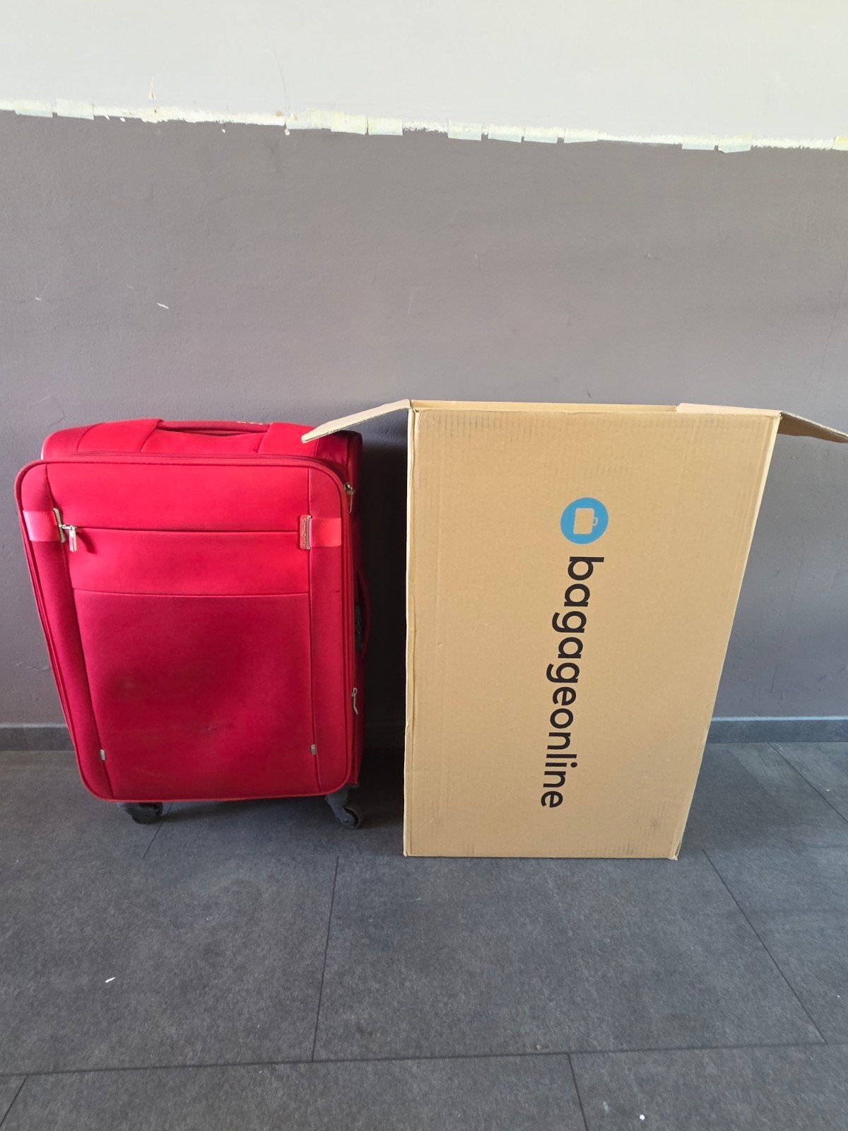 Koffer/rode reiskoffer/ travel, Ophalen, Zo goed als nieuw, Rood, 30 cm of meer