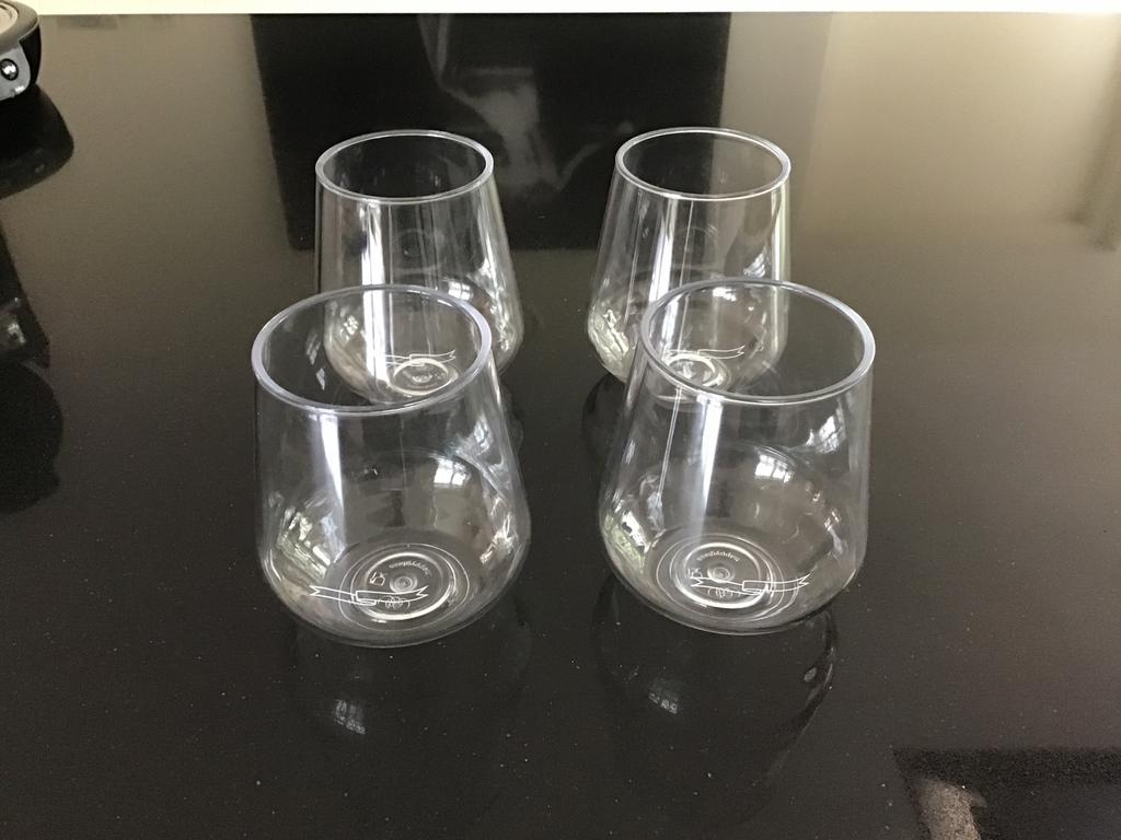 Vier kunststof waterglazen / glazen. Nieuw., Verzenden, Nieuw, Waterglas