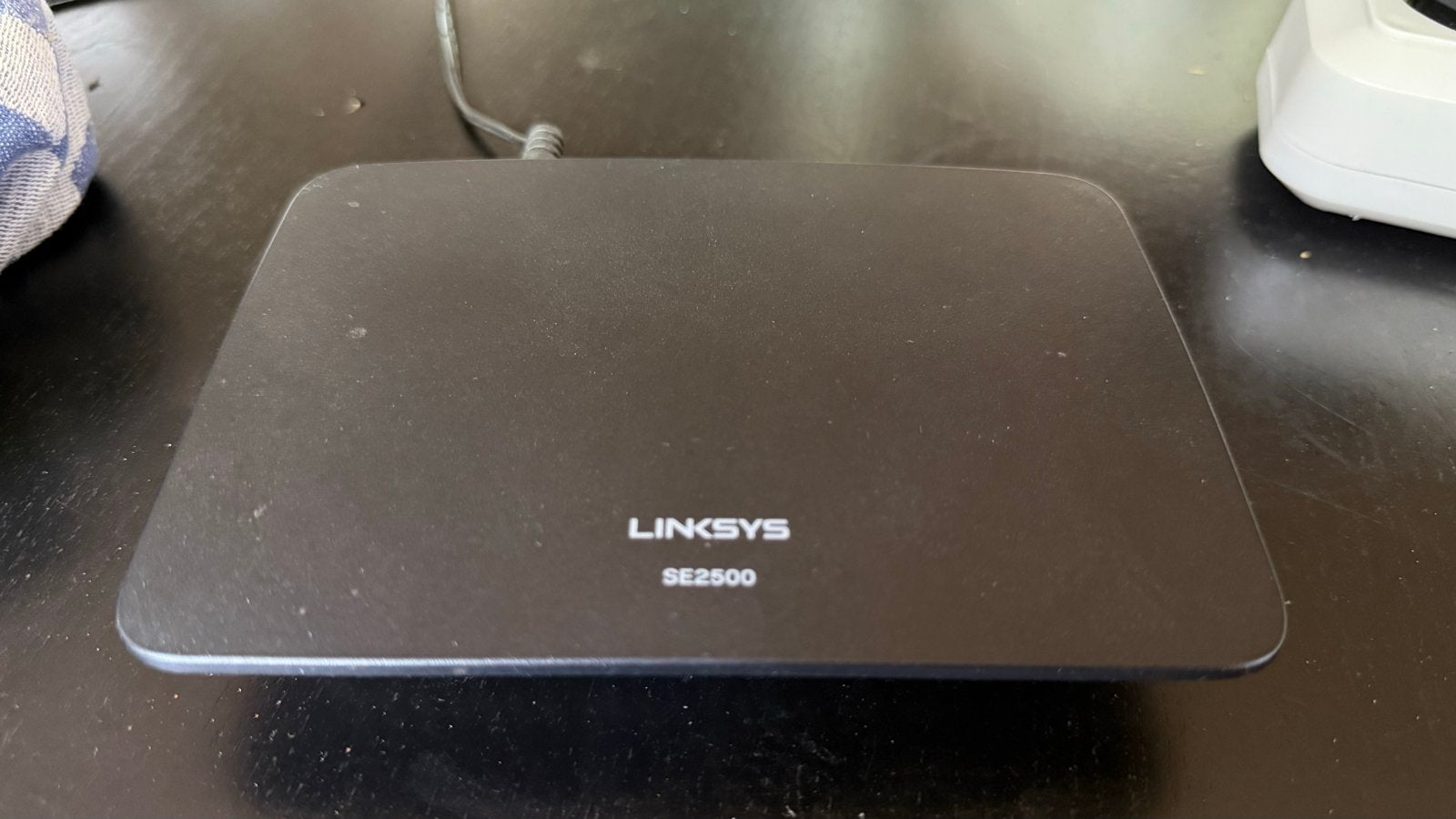 Linksys SE2500 5-poorts Gigabit Ethernet Switch, Ophalen of Verzenden, Gebruikt