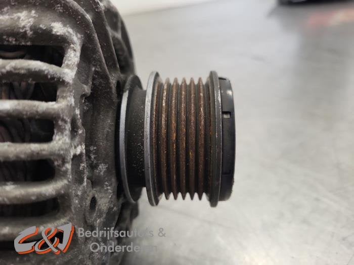 Dynamo van een Volkswagen Transporter, Gebruikt, -, Volkswagen, -