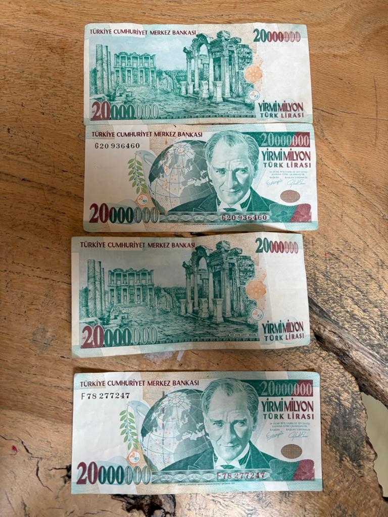 Turkse 20 Miljoen Lira Bankbiljetten (4 stuks), Ophalen, Overige landen, Setje