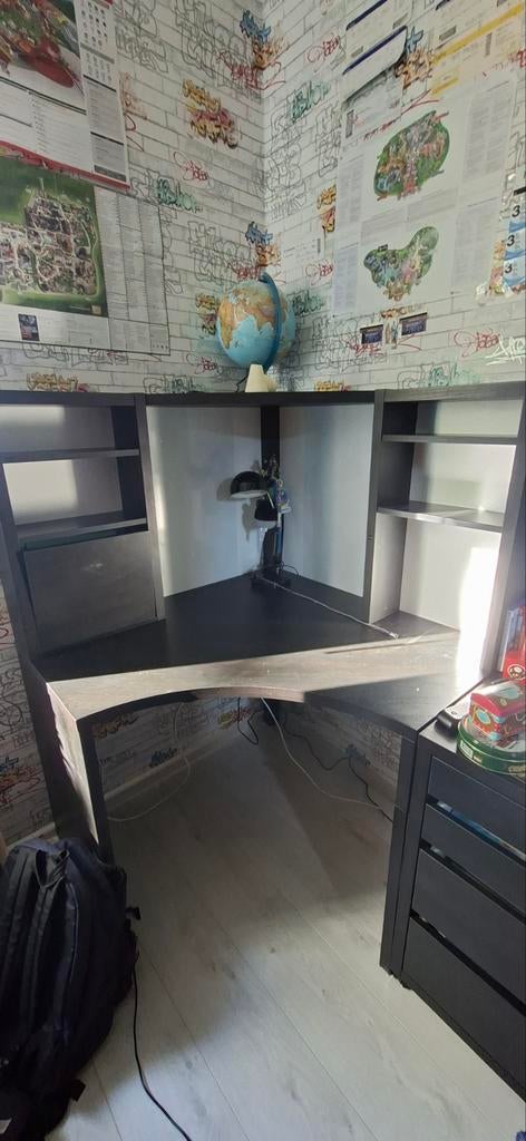 Ikea MICKE hoekbureau, Hout, Hoekbureau, Zo goed als nieuw, IKEA