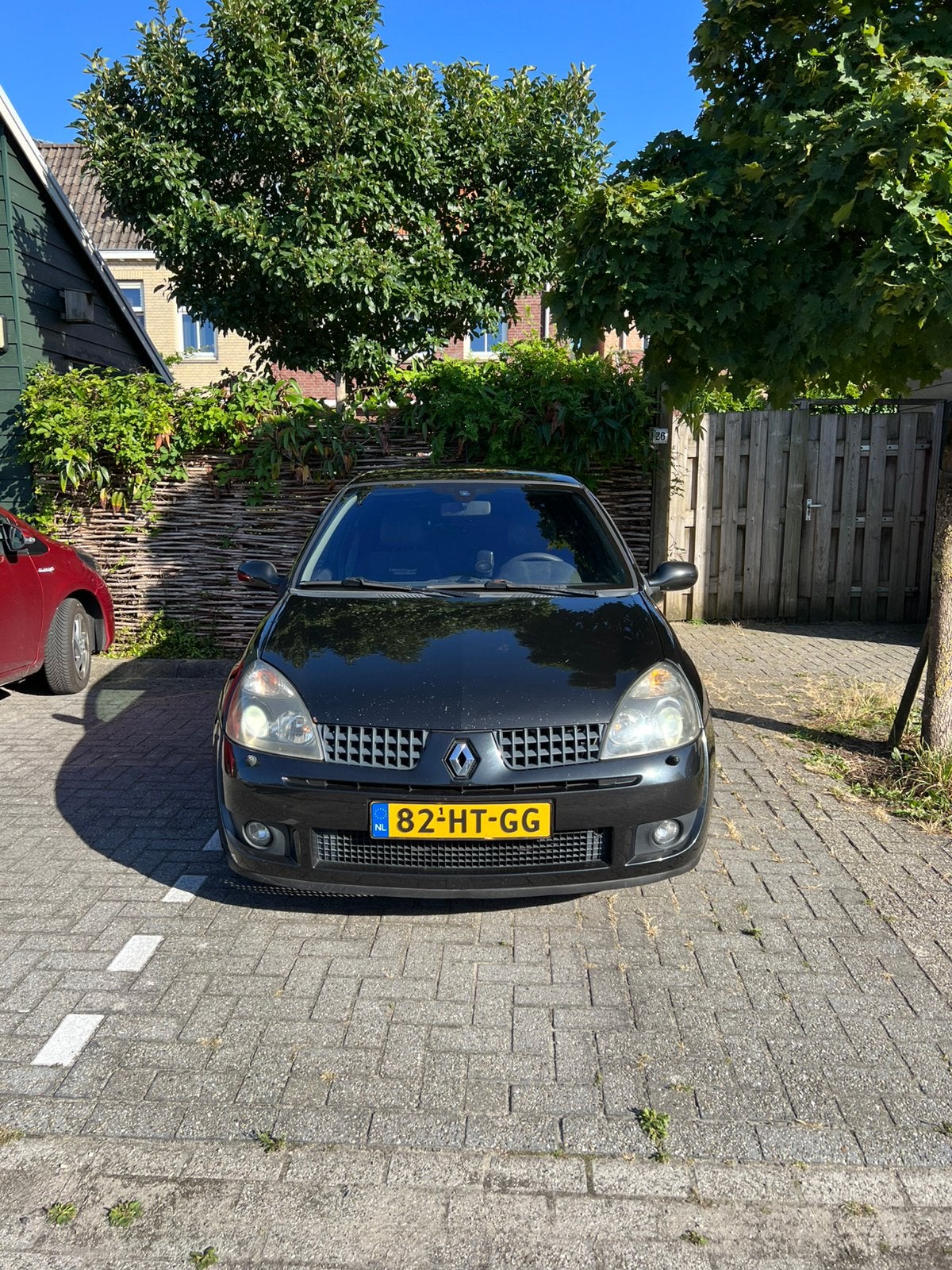 Renault Clio RS | 182 Swap (183k) | OZ Racing | K-Tec, Voorwielaandrijving, 1998 cc, 40 €/maand, Zwart