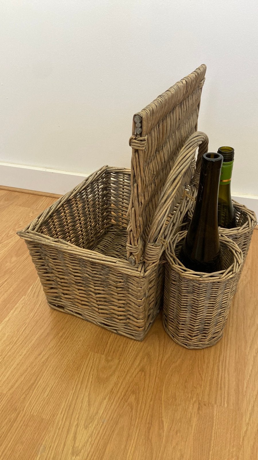 Picnicmand, Huis en Inrichting, Woonaccessoires | Krantenbakken en Lectuurbakken, Ophalen, Zo goed als nieuw