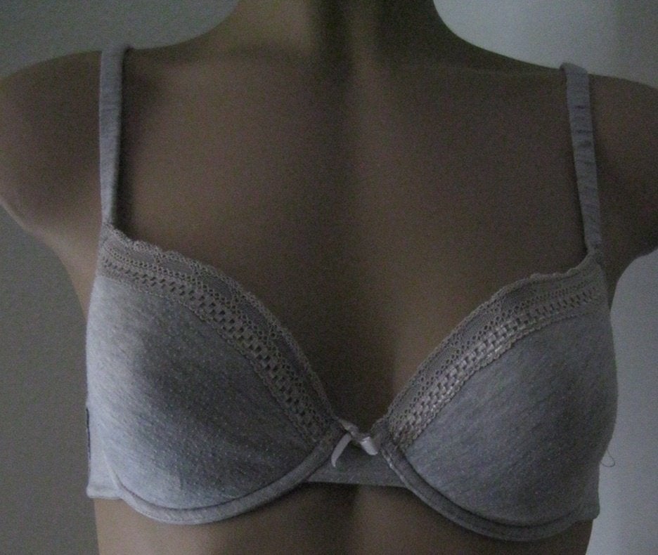maat 75-C, 1 grijze Livera beugel BH, Kleding | Dames, Livera, Ophalen of Verzenden, Grijs, BH