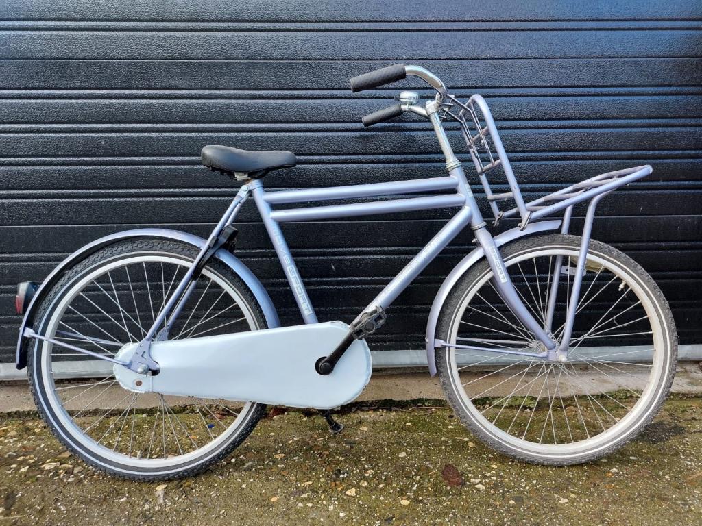 24 inch jongensfiets met bakkers rek, Terugtraprem, 24 inch, Niet ingevuld, Niet ingevuld