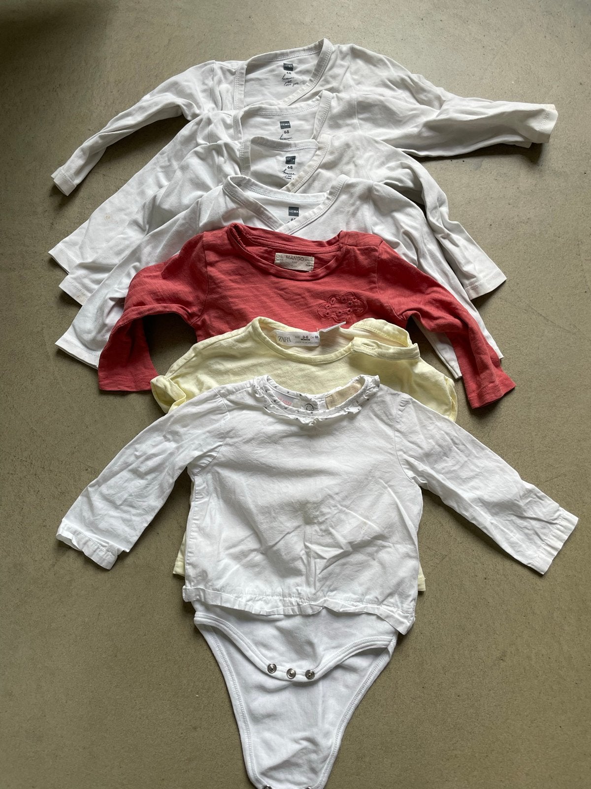 Babykleding pakket maat 68: Rompers en T-shirts, Ophalen, Gebruikt, Jongetje of Meisje