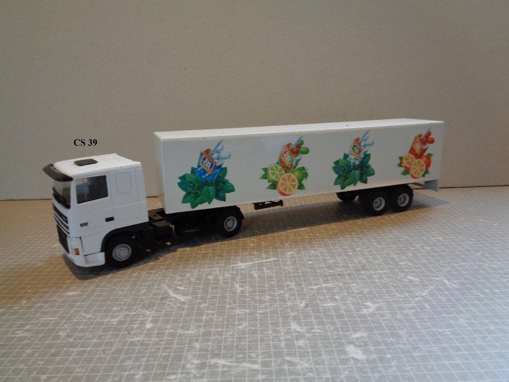 lion daf 95 xf low cab tic tac, Ophalen of Verzenden, Zo goed als nieuw, Bus of Vrachtwagen, Lion Toys