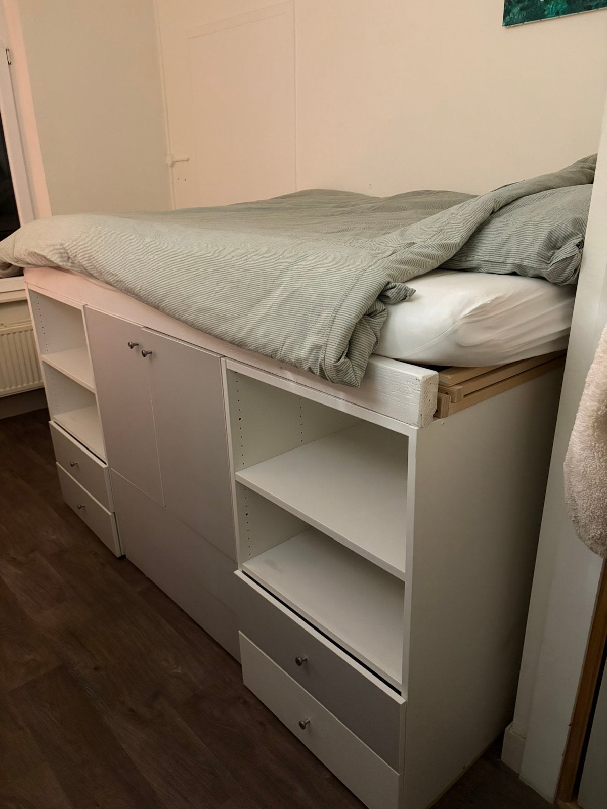 Half hoogslaper. Bed met kasten eronder. 200x140, Ophalen, Wit, Nieuw, 140 cm