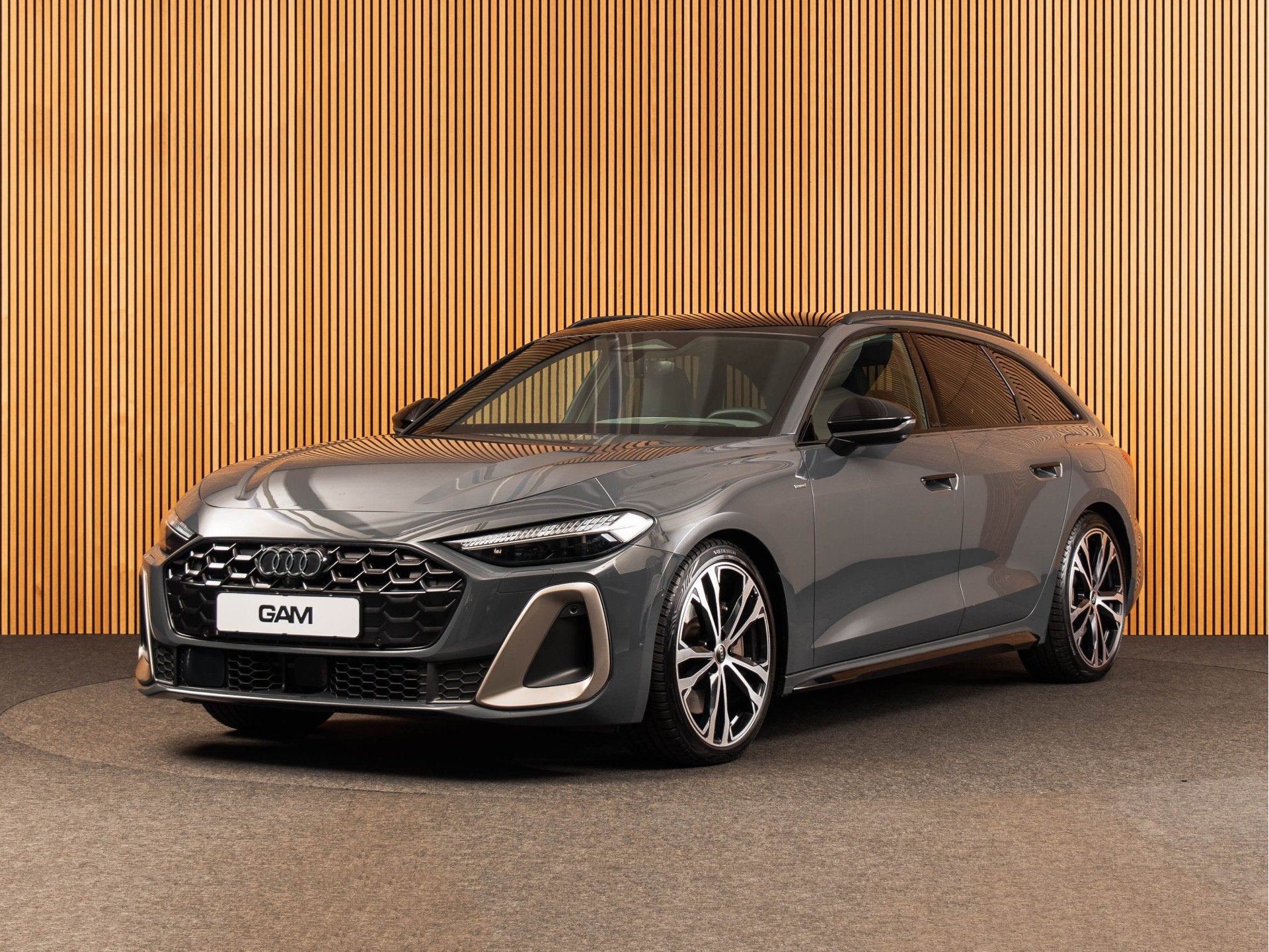 Audi A5 Avant 2.0 e-hybrid quattro PANO | B&O | HUD | PASSEN, Auto's, Automaat, 12 maanden, Gebruikt, Vierwielaandrijving