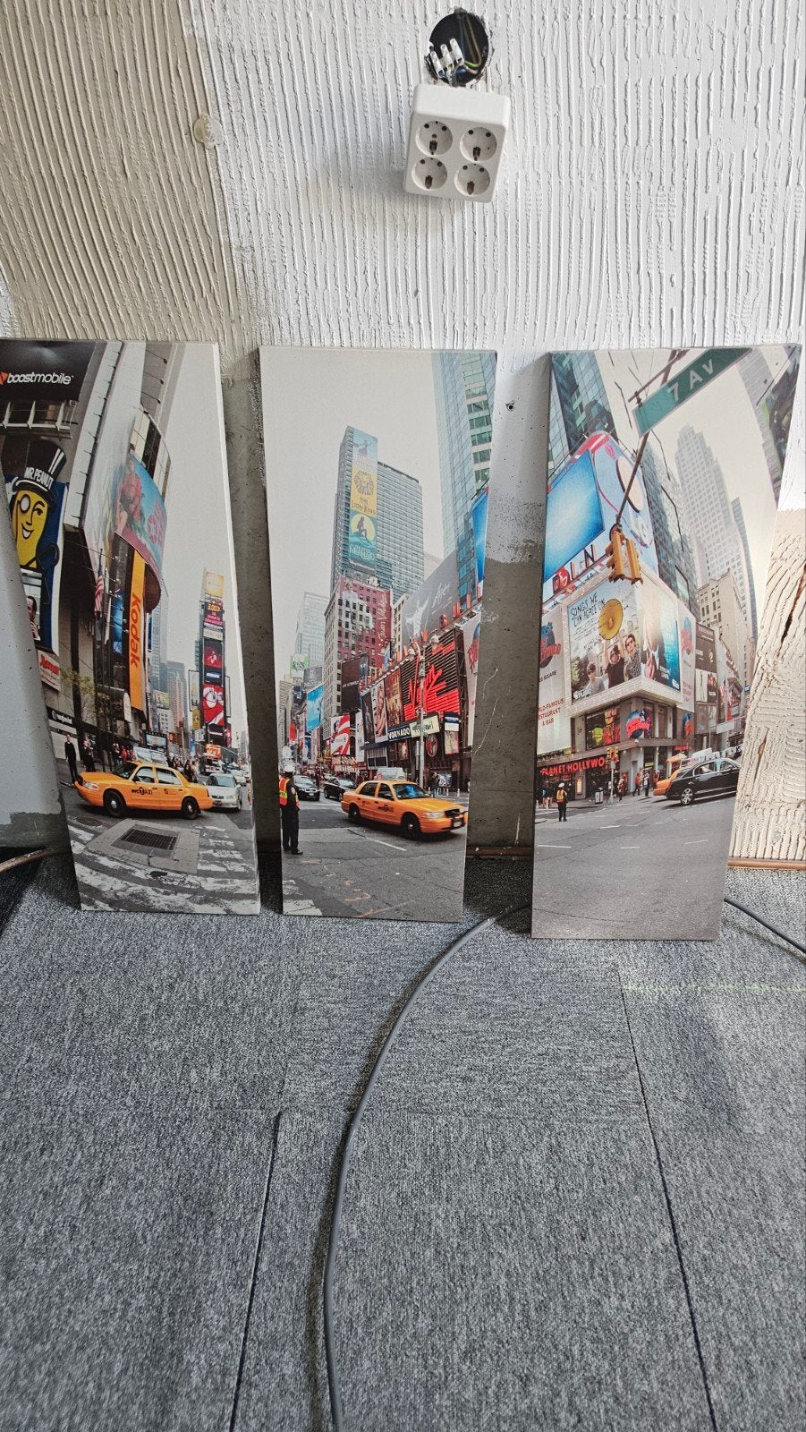 Times Square New York Canvas Schilderij (3 delen), Huis en Inrichting, Ophalen, 50 – 75, Gebruikt, Schilderij