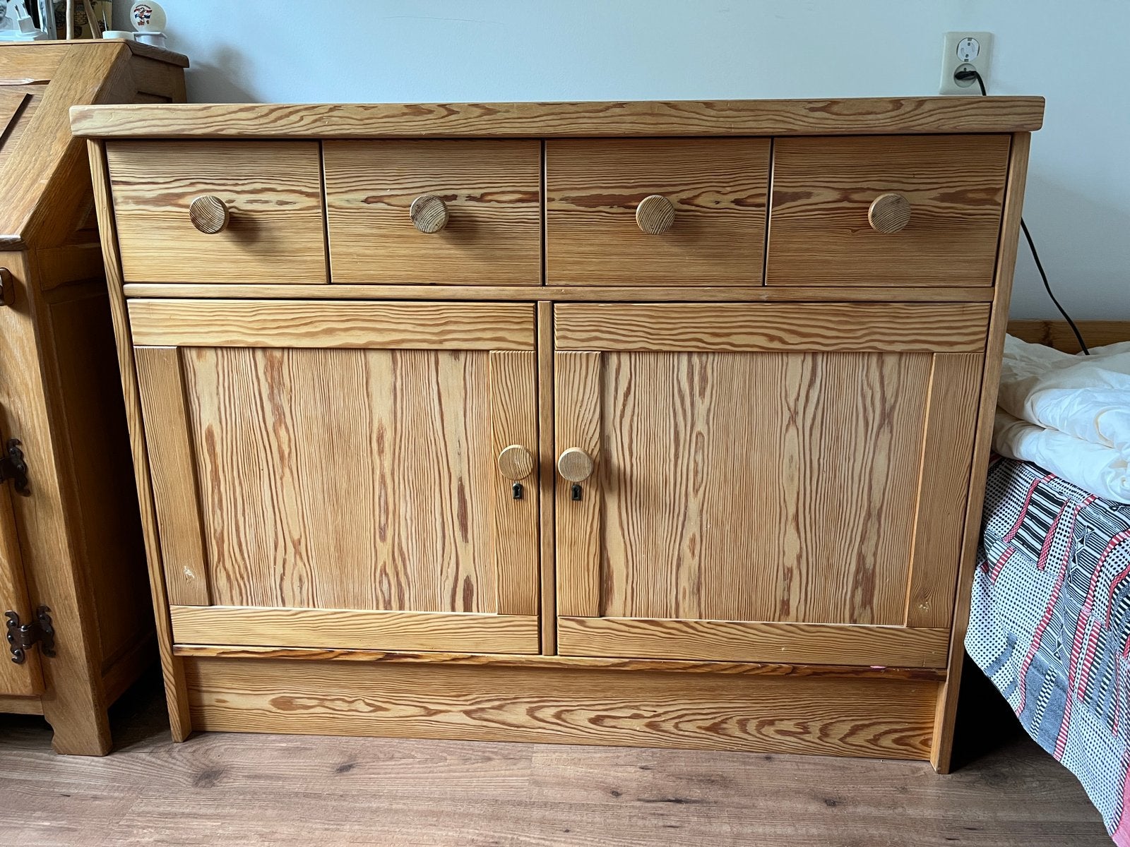 Grenen dressoir, Huis en Inrichting, Kasten | Dressoirs, Ophalen, Gebruikt, Met deur(en), 50 tot 100 cm