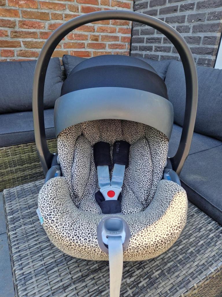 Cybex Cloud Z i-Size autostoel, Verstelbare rugleuning, Gebruikt, Isofix, 0 t/m 13 kg