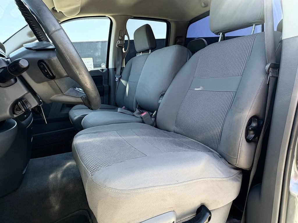 Dodge Ram 2500 CUMMINS 4x4 | MARGE | POWERBOX | CRUISE | B O, Auto's, Automaat, Stof, 2976 kg, Bedrijf