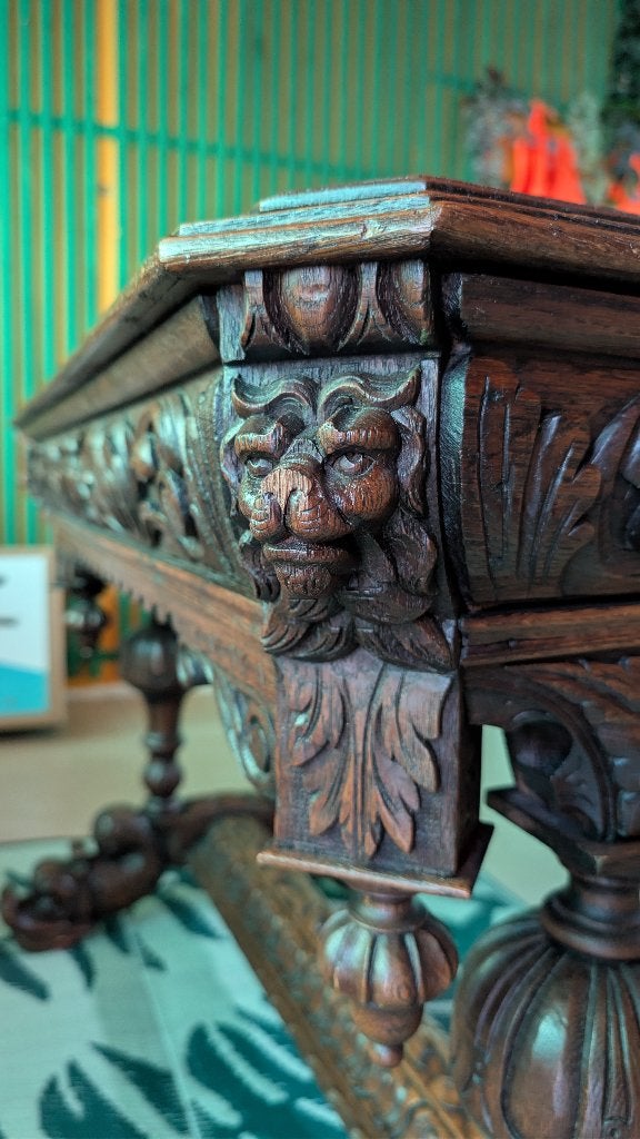 Prachtige Antieke Eikenhouten Tafel Handgesneden., Antiek en Kunst, Ophalen
