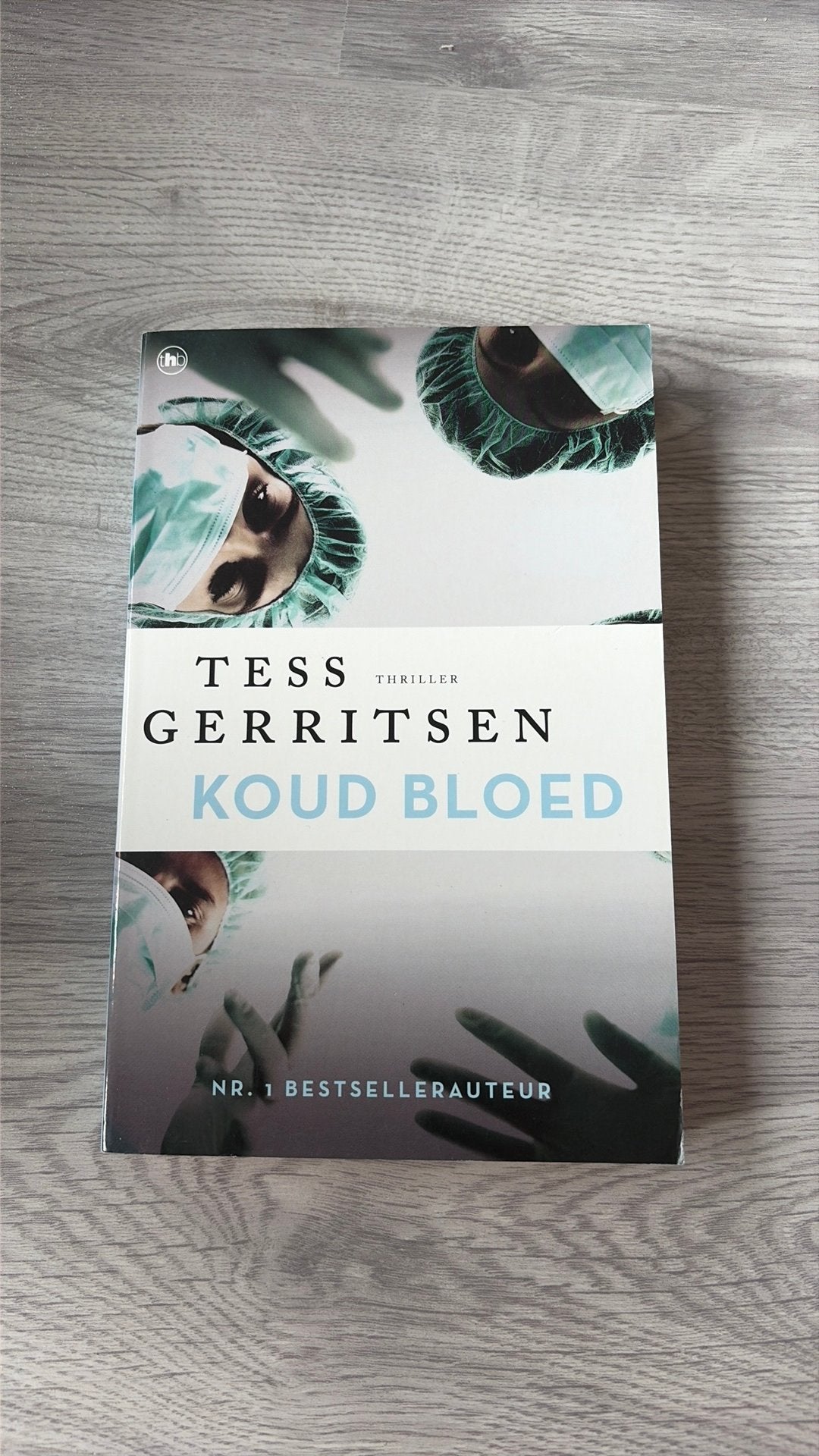 Tess Gerritsen - Koud bloed, Boeken, Ophalen of Verzenden, Zo goed als nieuw, Tess Gerritsen