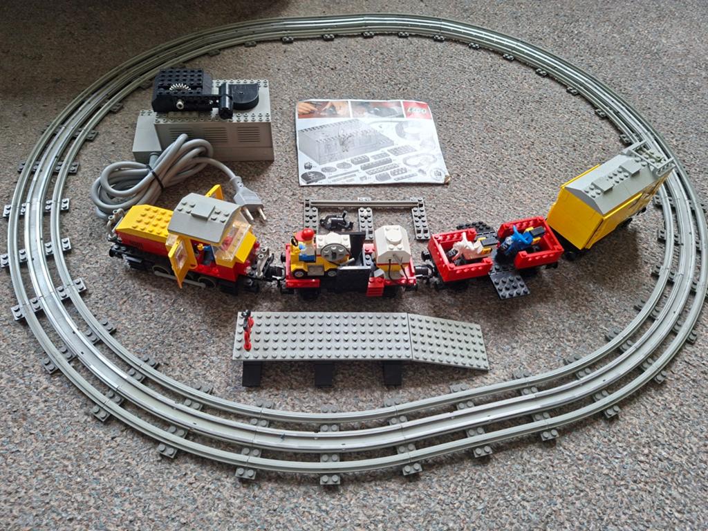 Lego Trein set 7735 met rails, trafo, wagons etc, Gebruikt, Overige thema's, Lego, Ophalen of Verzenden