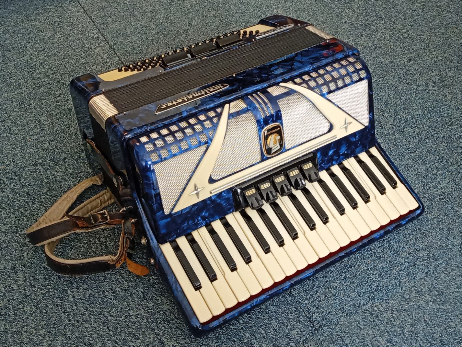 Weltmeister Ramona Accordeon, Ophalen, Gebruikt, Overige merken