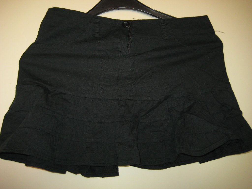 Korte zwarte rok, 40, Pescara, Kleding | Dames, Rokken, Maat 38/40 (M), Zwart, Ophalen of Verzenden, Zo goed als nieuw