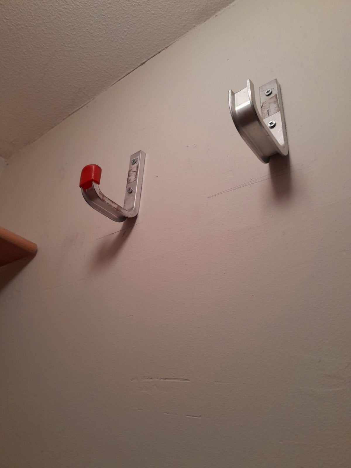 4 stevige ladderhaken voor veilige opslag, Ophalen of Verzenden, Minder dan 2 meter