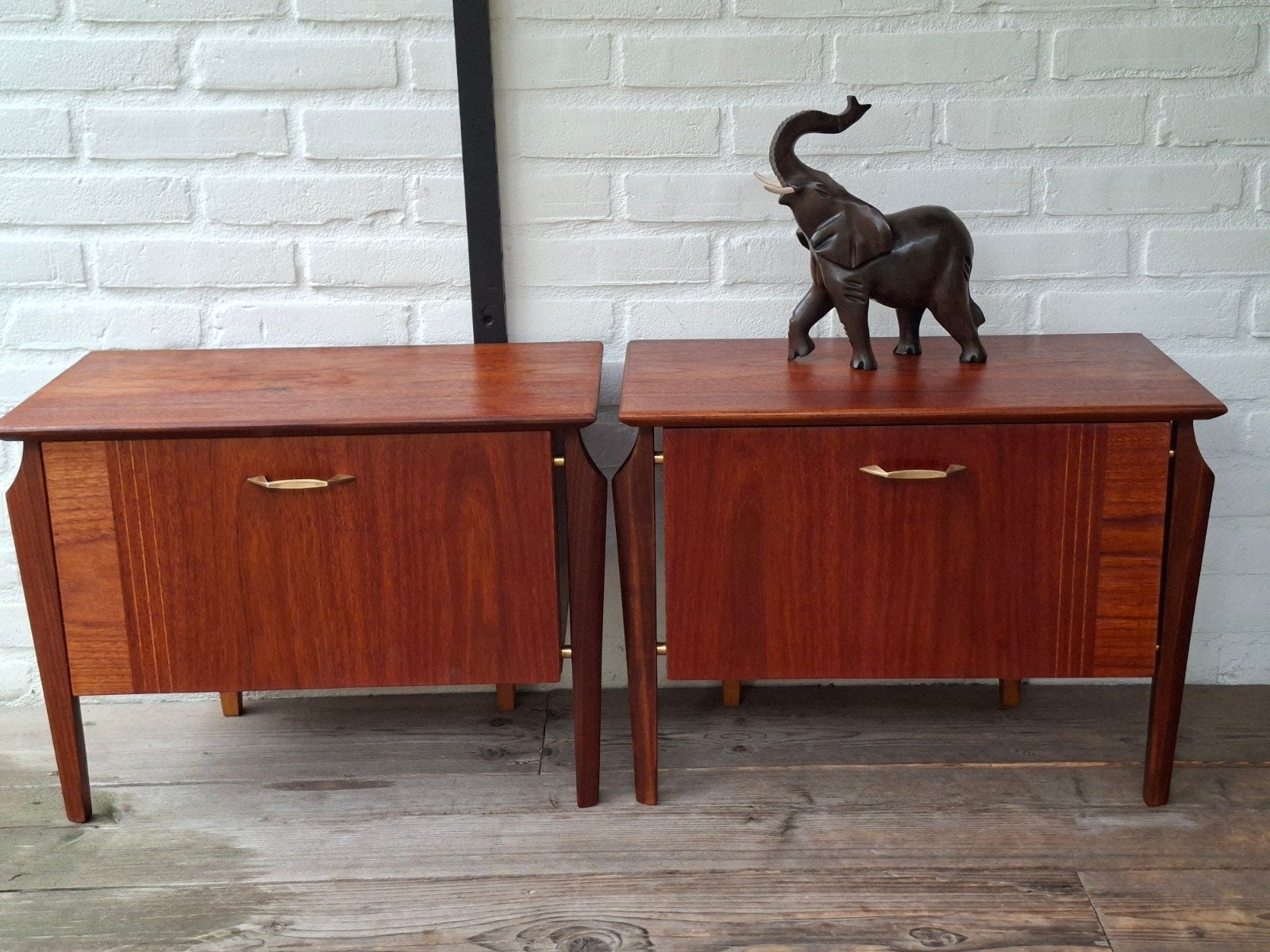 Vintage retro nachtkastjes Louis van Teeffelen Webe jaren 60, Ophalen, Huis en Inrichting