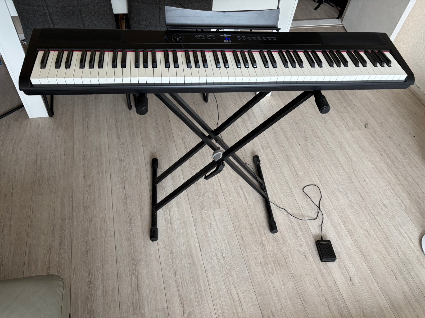 Gear4music SDP-2 Stage piano te koop €225, Muziek en Instrumenten, Piano's, Ophalen, Zo goed als nieuw, Zwart