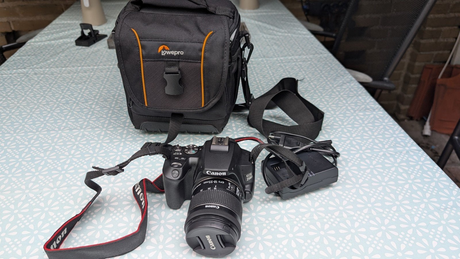 Canon EOS 350D met lens, Lowepro tas en accessoires, Ophalen of Verzenden, Gebruikt, Canon