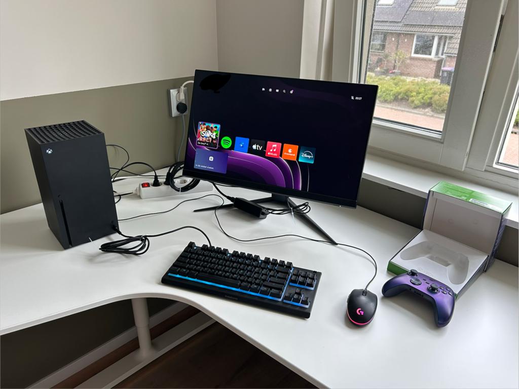 Xbox Series X Complete Gaming Set met Monitor & Accessoires, Ophalen of Verzenden, Gebruikt, Xbox Series X