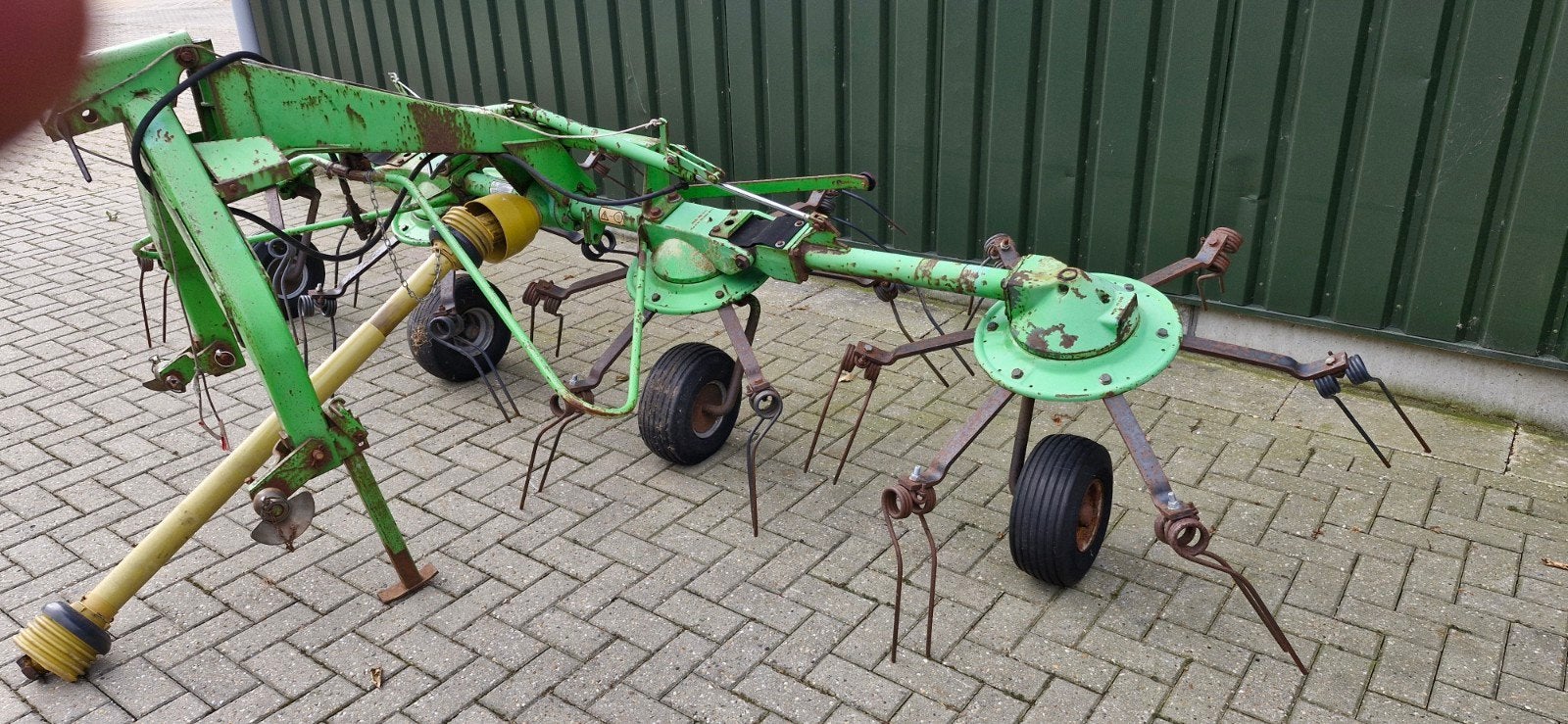 te koop deutz-farh schudder type 420, Ophalen, Weidebouw