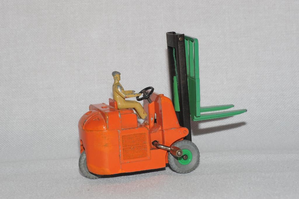 Dinky Toys coventry fork lift  truck, Ophalen of Verzenden, Gebruikt, Overige typen, Dinky Toys