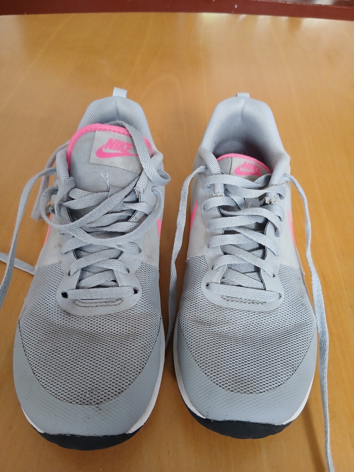 sneakers maat 36. Nike, Gebruikt, Meisje, Sportschoenen, Ophalen of Verzenden