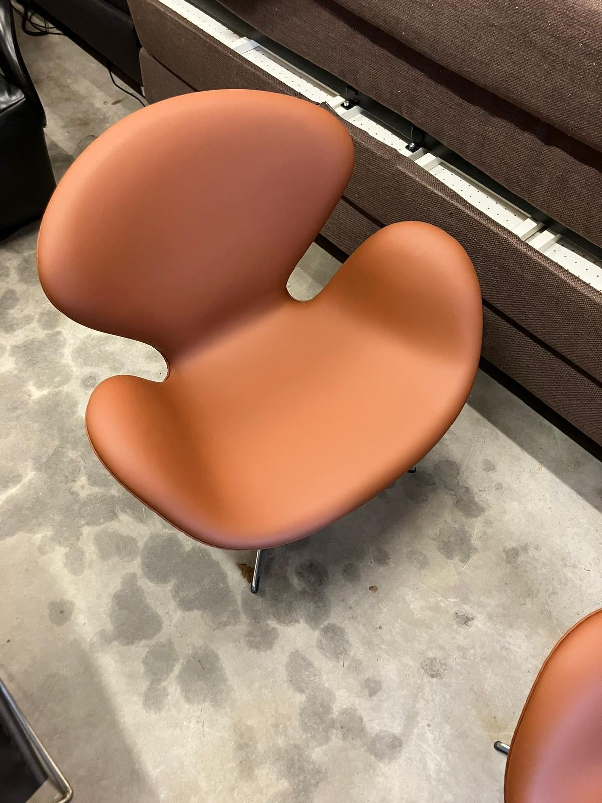 3x Fritz Hansen Swan chair Cognac leder, NIEUWstaat!!, Ophalen of Verzenden, Knoll vitra elda b&b italia sede cassina artifort togo leolux