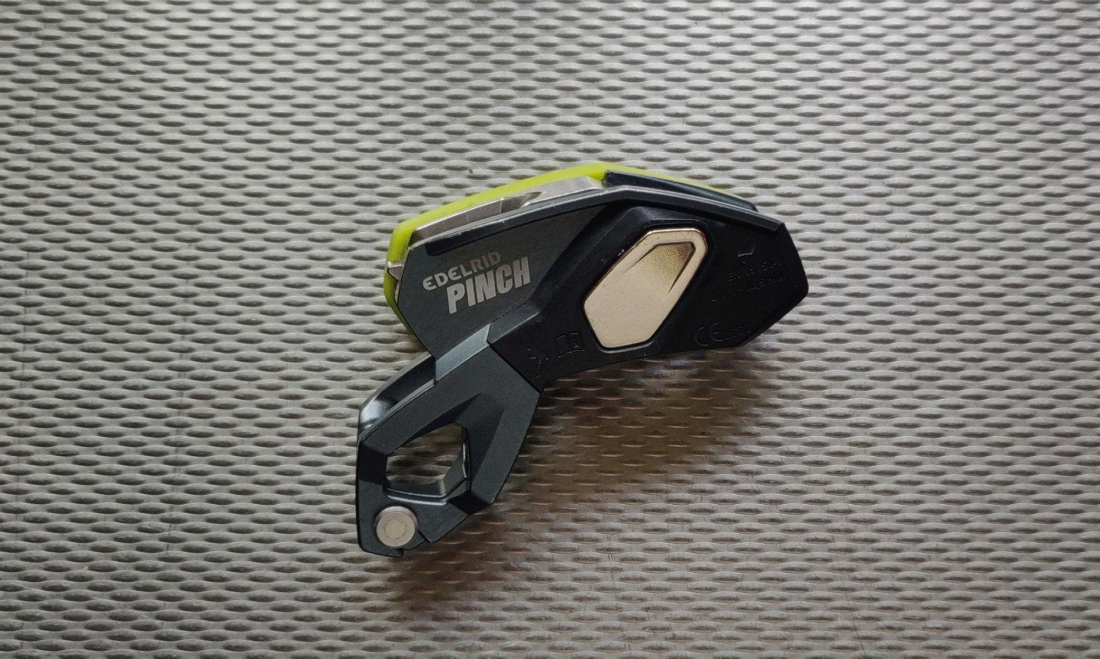 Edelrid pinch, Ophalen of Verzenden, Zo goed als nieuw, Klimsport-accessoire