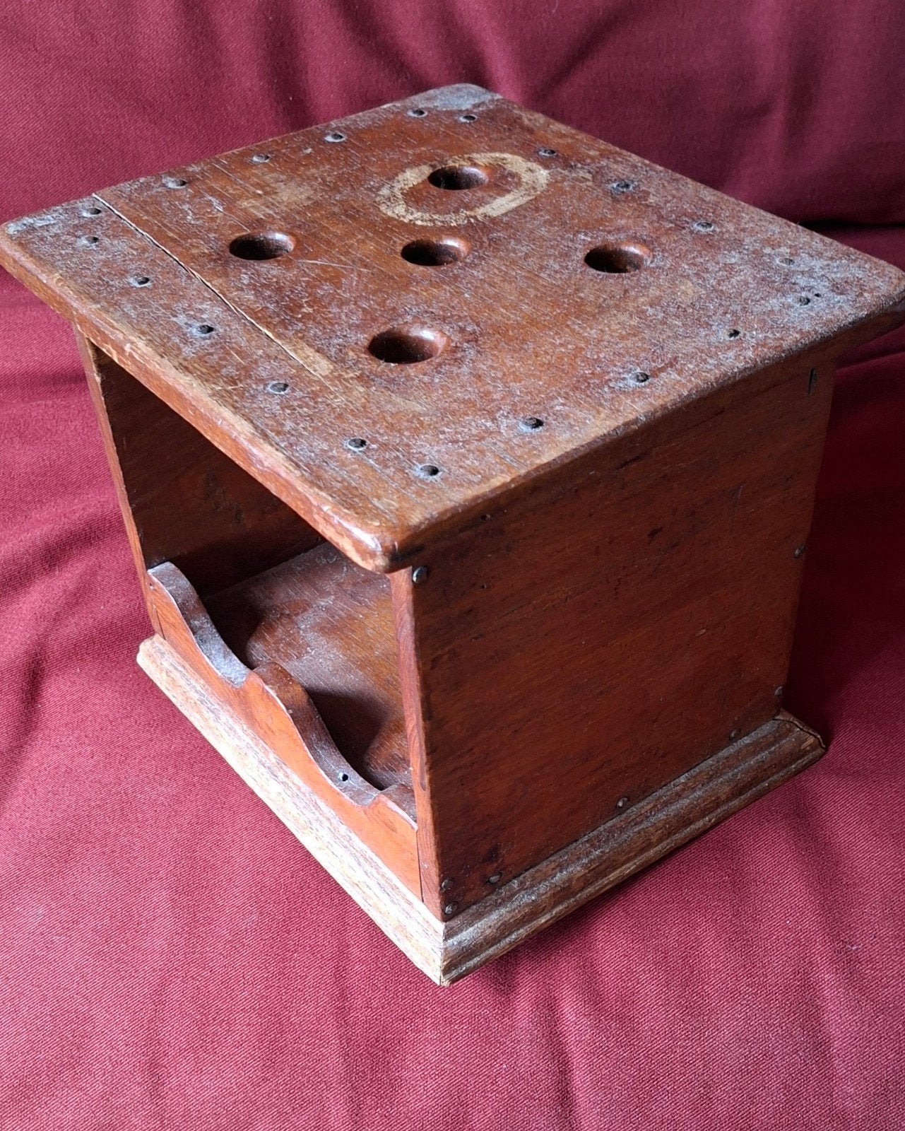 Ouderwets houten stoofje, Ophalen