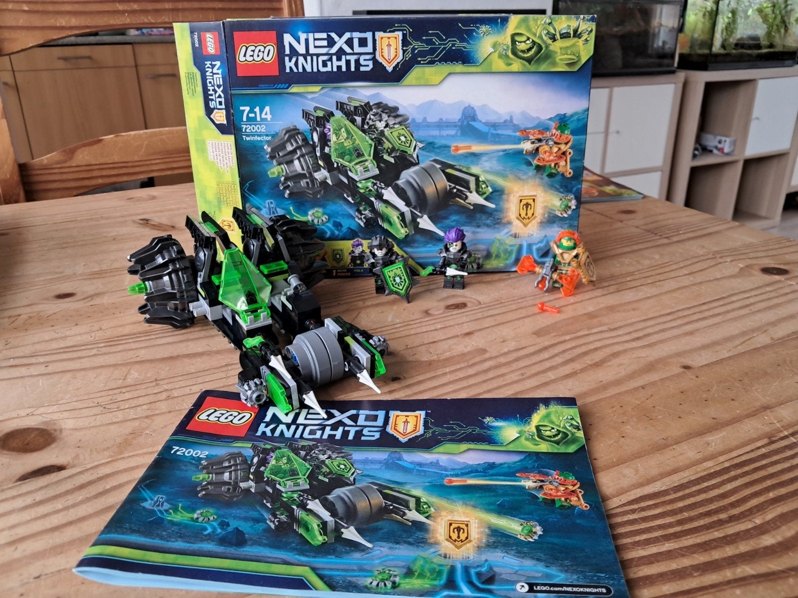 LEGO NEXO knights 72002 twinfector, Overige thema's, Lego, Ophalen of Verzenden, Zo goed als nieuw