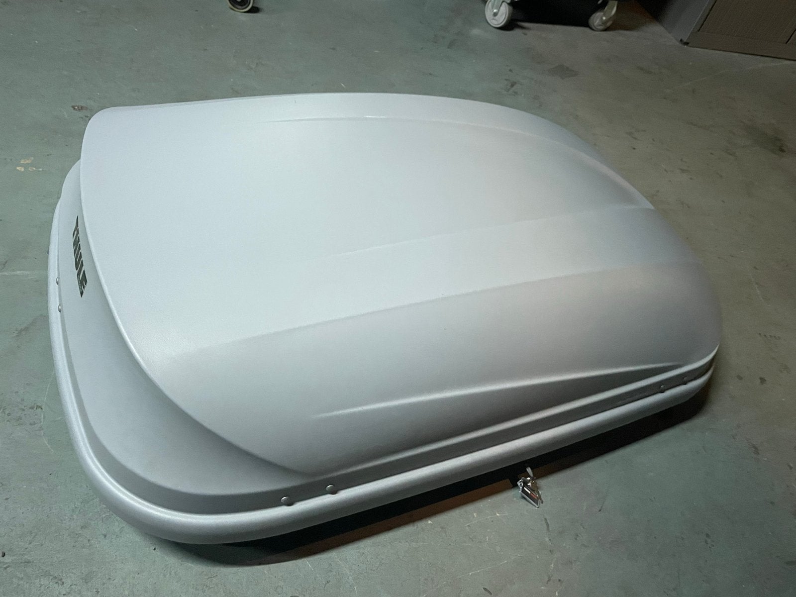 Thule Pacific 100 Dakkoffer - 300 Liter, Auto diversen, Ophalen, Gebruikt