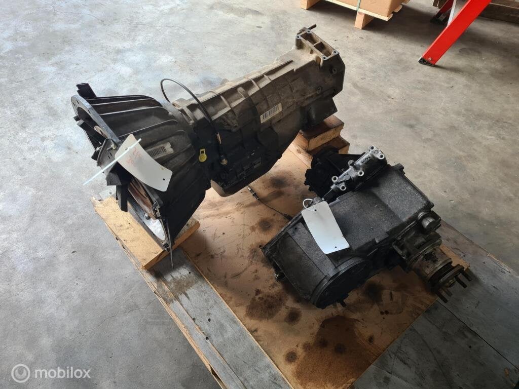 Tussenbak LT230 300TDI 4HP22 Automaatbak Discovery 1, Gebruikt, Ophalen of Verzenden