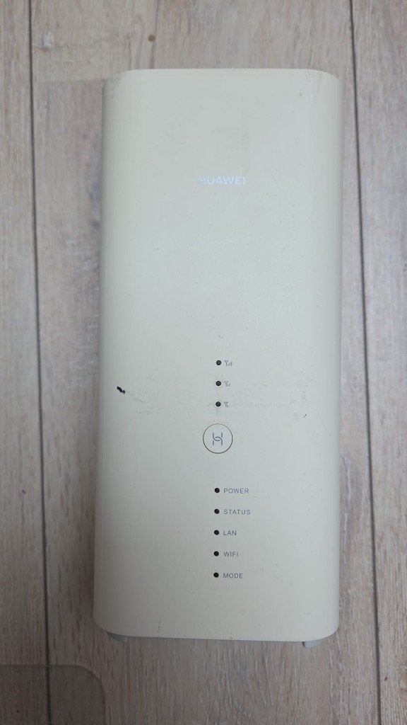 Huawei B818-263 4G LTE Router (Zonder SIM), Ophalen of Verzenden, Gebruikt, Router met modem, Huawei