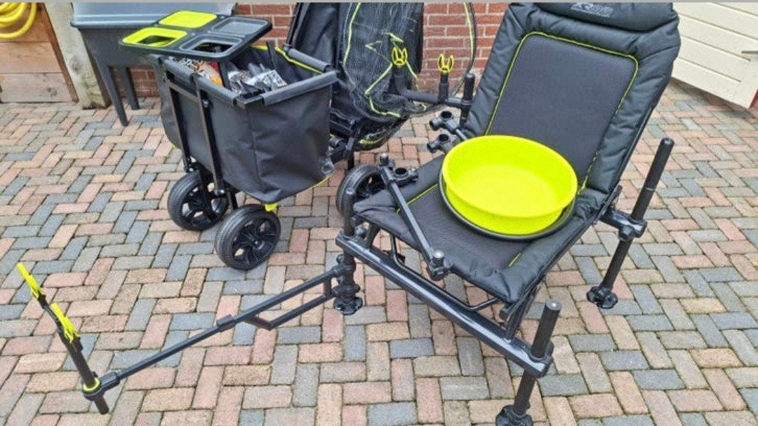 Complete Fox Matrix feeder / witvis set, Ophalen, Zo goed als nieuw