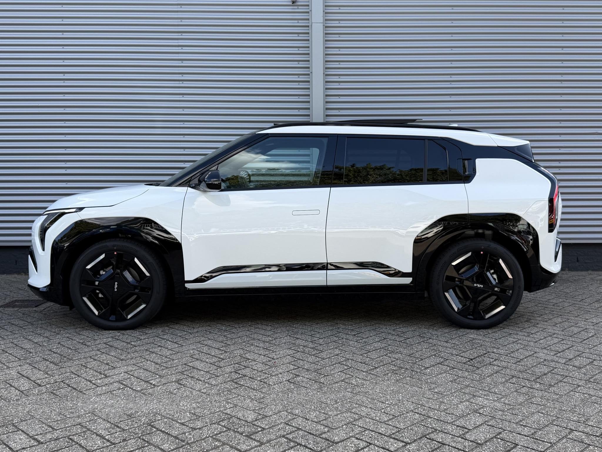 Kia EV3 GT-Line 81.4 kWh | Schuif/Kanteldak | Harman/Kardon, 510 min, Lichtsensor, Wit, Nieuw