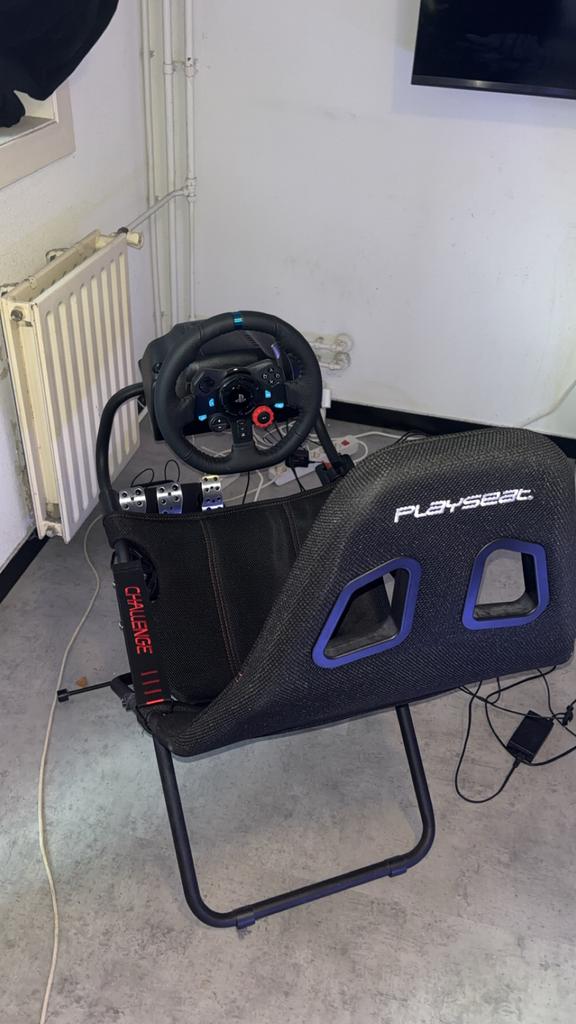 Race stoel met stuur en pedalen, Racestoel, Gebruikt, Playseat, Ophalen