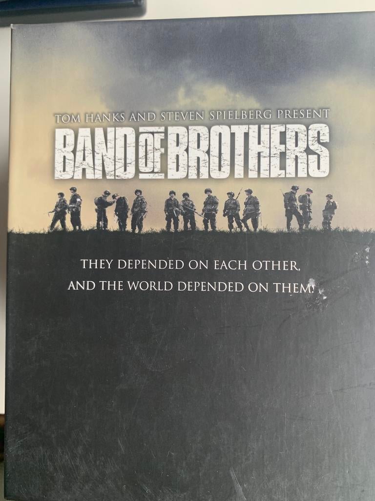 Band of brothers (5dvd) spielberg (5=4), Cd's en Dvd's, Dvd's | Tv en Series, Vanaf 16 jaar, Ophalen of Verzenden, Zo goed als nieuw