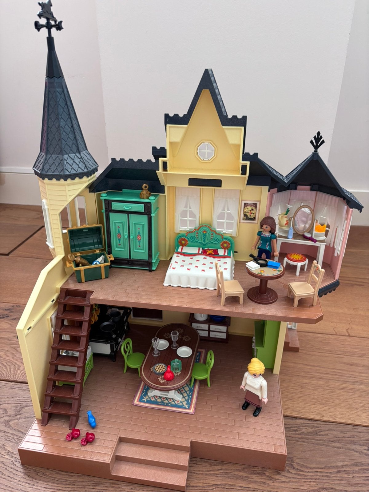 Playmobil Spirit lucky’s huis 9475 + slaapkamer 9476, Ophalen of Verzenden, Zo goed als nieuw, Complete set