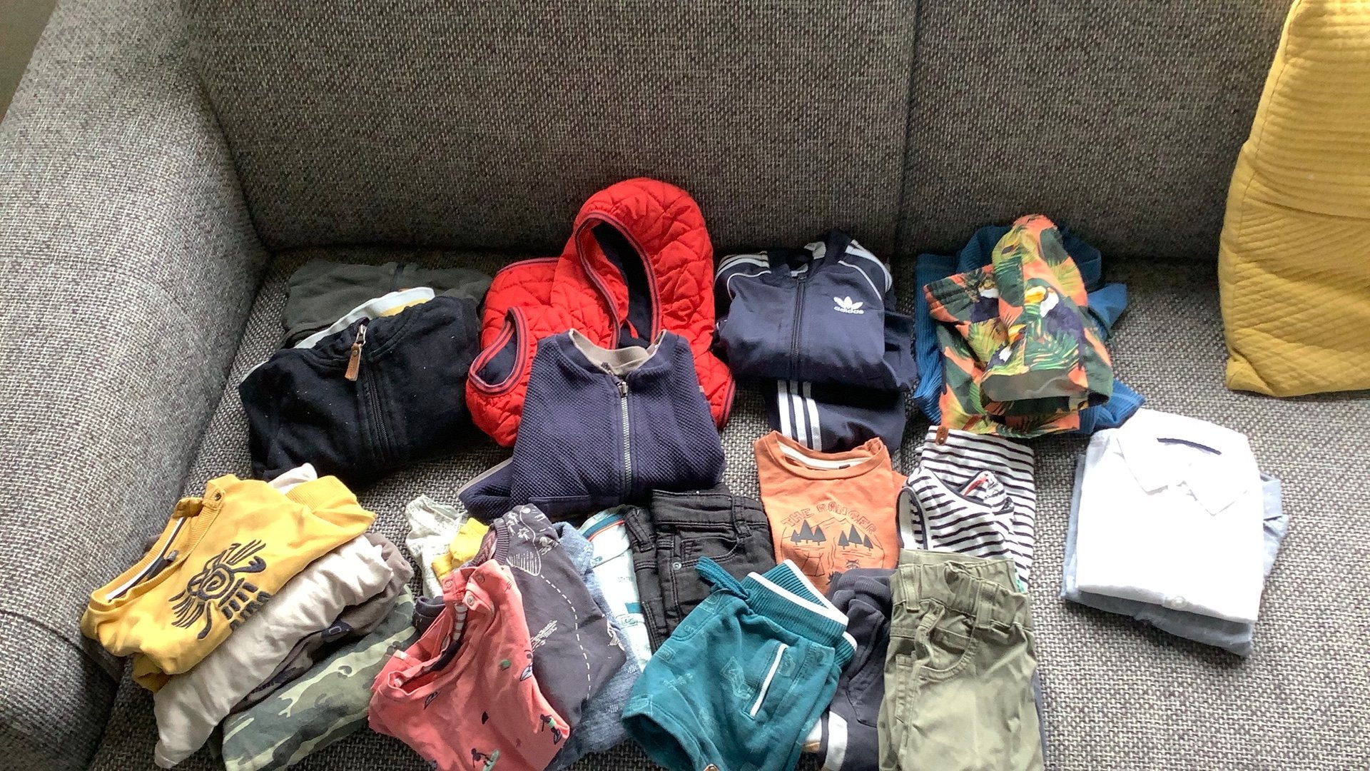 Kledingpakket maat 74, Ophalen, Zo goed als nieuw