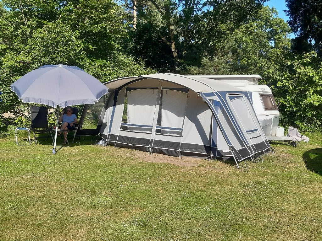 Unico Bologna voortent met Unico Milaan petluifel, Caravans en Kamperen, Ophalen, Zo goed als nieuw, Polyester, Unico Ventura
